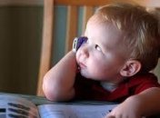 Нужен ли ребенку мобильный телефон?