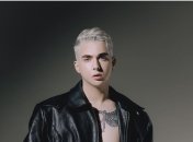 Співак вразив схудненням