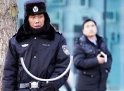 В центре Пекина мужчина с ножом напал на посетителей супермаркета, есть жертвы