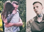 Боєць "Азова" "Торк" обіймає дівчину, якій зробив пропозицію, будучи в Маріуполі