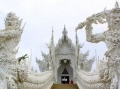 Величество и могущество буддийского Белого храма в Таиланде (Фото) 