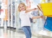 UTG: Украинцы стали меньше ходить по магазинам