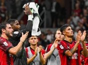 Футболісти "Мілана" святкують перемогу