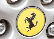 В Ferrari тестируют гибридную новинку (Видео)