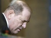 "Победа для всех женщин в Голливуде": жертвы Ванштейна получат многомиллионную компенсацию