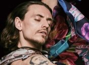 Известный украинский танцор получил гражданство РФ и похвастался паспортом 