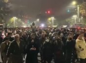 В Армении тысячи людей вышли на улицы с требованием отставки Пашиняна (видео)