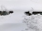 Румыния потерпает от наводнений, обилия снега и ураганных ветров