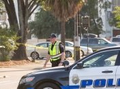 Неизвестный открыл стрельбу на улице в Филадельфии, семеро раненых