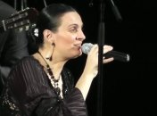 Певица Елена Ваенга издала учебник русского языка