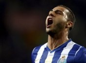 Рикарду Куарежма продолжает удивлять (Видео)