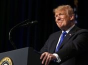 Трамп заверил НАТО, что США не уйдут, но требует "активизироваться и платить"