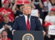 "Не затягивайте с этим больше!": Трампу не терпится подписать оборонный бюджет 