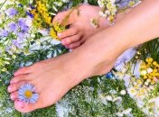 Лечение трещин на пятках