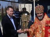 На Херсонщине передали Благодатный огонь верующим в аннексированном Крыму