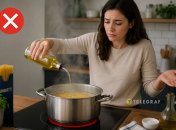 Неправильно добавлять масло к макаронам