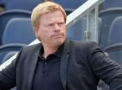 Оливер Кан: Буффон должен был уйти из спорта раньше