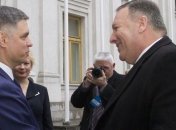 Помпео и Пристайко почтили память погибших на Донбассе