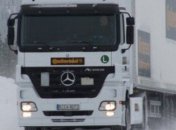 В Киев разрешили пускать фуры