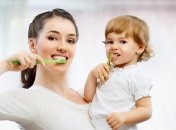 Молочные зубы: уход и полезные советы