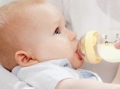 Кормим из бутылочки: пошаговая инструкция