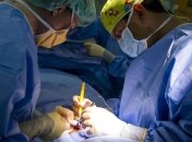 В Охматдиті провели першу операцію з використанням новітнього ендоскопа