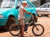 Уникальные кадры: как выглядит белое гетто в ЮАР (Фото)