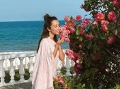 Екатерина Кухар устроила горячие танцы на пляжной вечеринке возле Днепра (Фото)