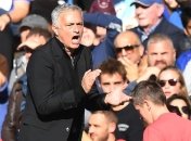 Моуриньо прокомментировал свою выходку на последних минутах матча с Челси