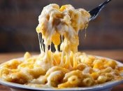 Як приготувати Mac and cheese - рецепт макаронів з сиром по-американськи