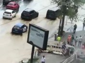 Каждый год одно и то же: на Лыбедской в Киеве новый потоп (видео)