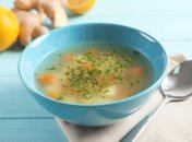 Суп с имбирем и лимоном - прекрасный вариант в летнюю жару