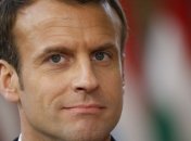 Макрон встал на защиту виноделия: Пью вино на обед и вечером