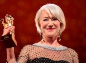 Оскароносная 74-летняя Хелен Миррен выложила фото без макияжа и призвала всех сделать благородное дело