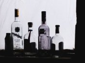 Спиртовая схема: В Ровно раскрыли нелегальную группировку по сбыту алкоголя