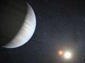 В созвездии Лебедя обнаружен рекордно далекий от звезды "Татуин"