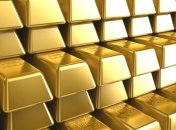 Продажи золота и драгкамней из Гохрана РФ снизились на треть