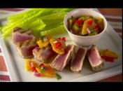 Тунец с апельсиновой сальсой