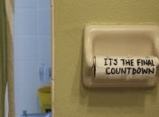 "Прекратите, это смешно": австралийцы снова бросились в супермаркеты за туалетной бумагой