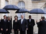 Порошенко, Меркель и Макрон обсуждают "выборы" на Донбассе