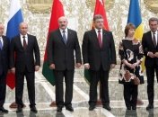 Переговоры в Минске продолжаются в многостороннем формате