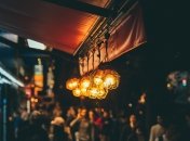 Відключення світла в країні продовжуються