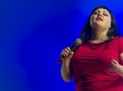 Бет Дитто была арестована за хулиганство на улице  