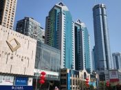 Хиткий хмарочос навів на місто в Китаї паніку (відео)