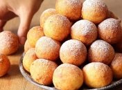 Повітряні сирні пончики