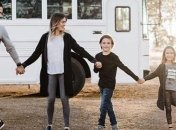 Школьный автобус превратили в комфортный дом на колесах (Фото) 