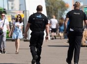 СМИ: Британия хочет штрафовать путешественников за нарушение самоизоляции 