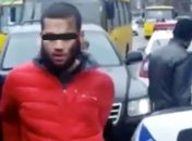 В Киеве водитель при задержании покусал полицейского