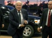 Блаттер: В борьбе с расизмом мы должны лишать клубы очков