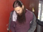 В Запорожье священника задержали на почте при получении наркотиков